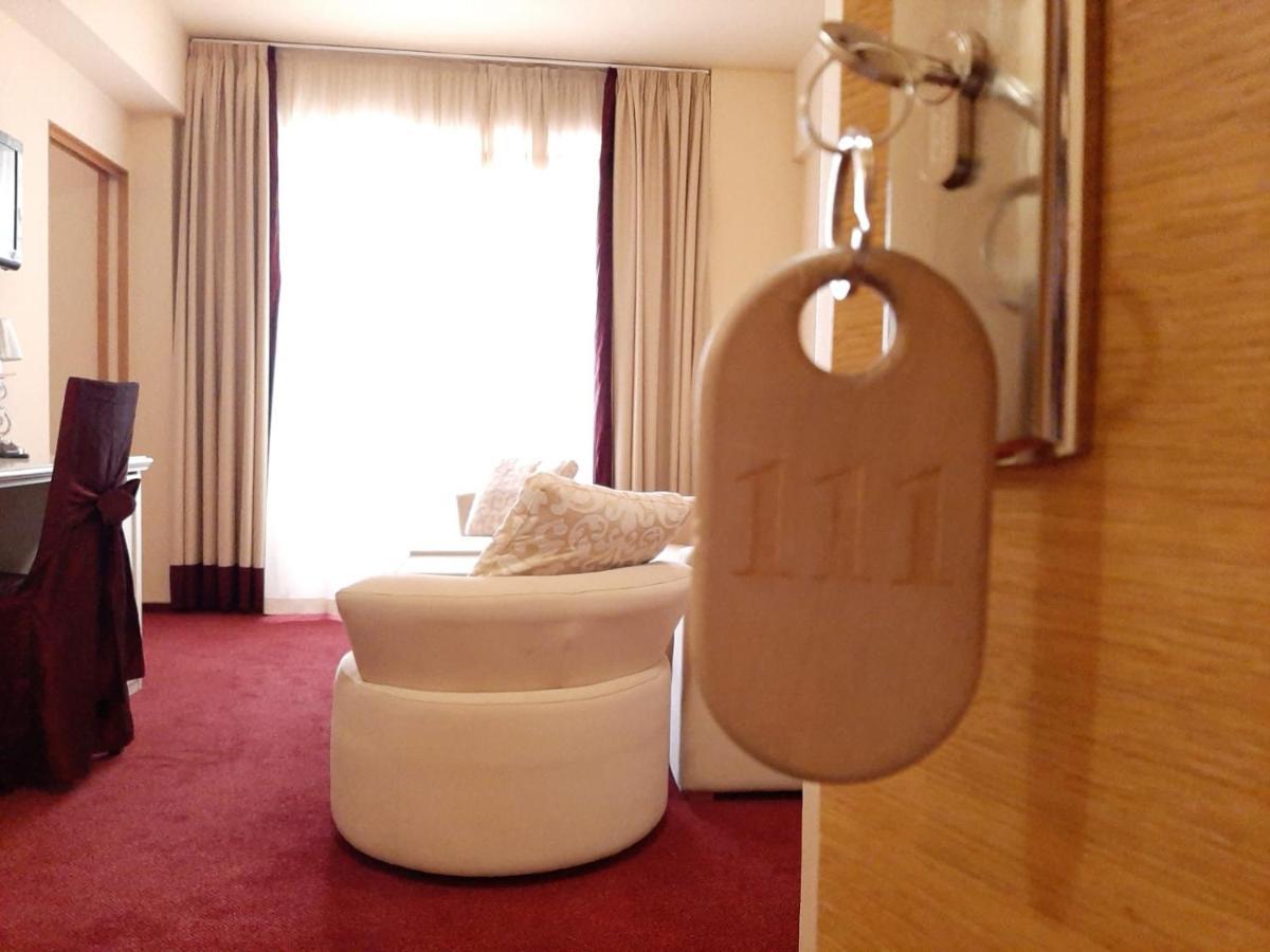 Hotel Garic Garesnica Eksteriør billede