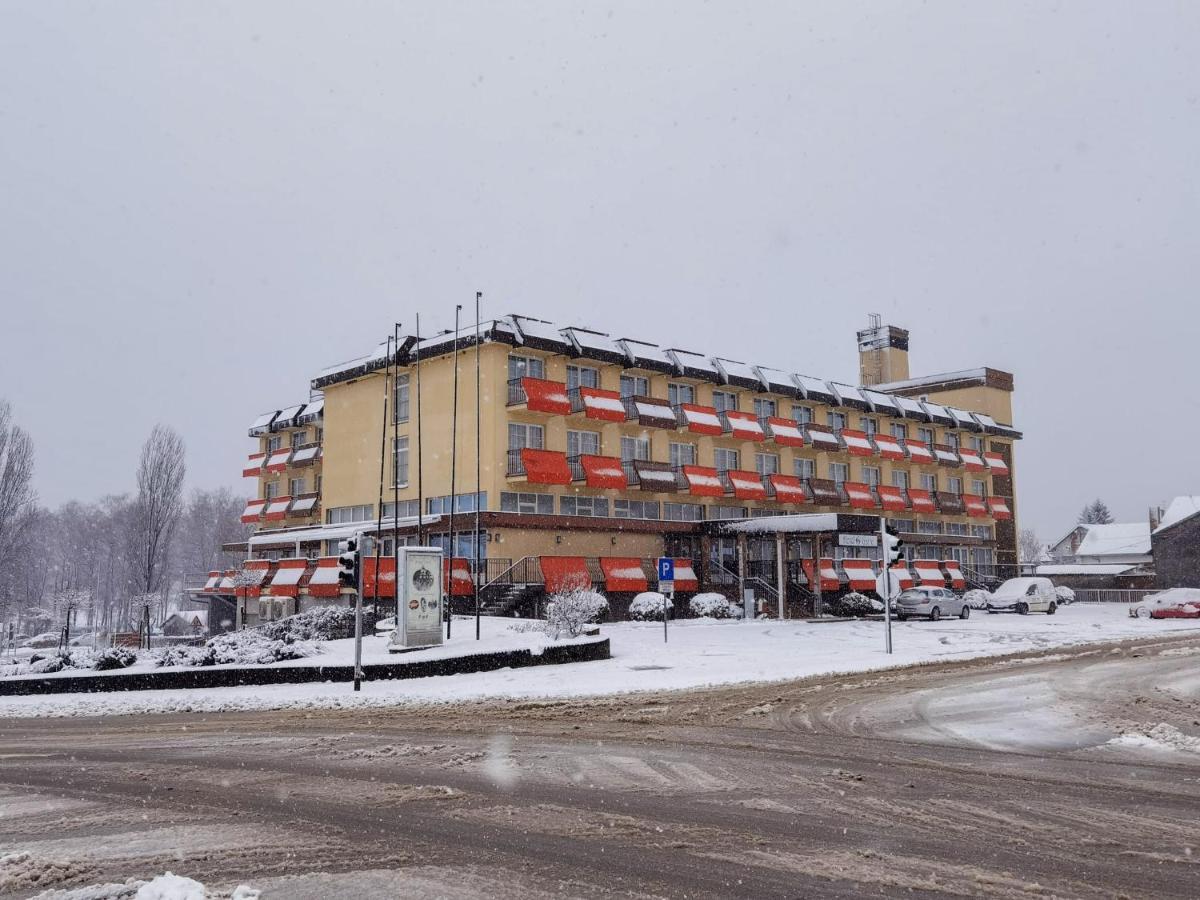 Hotel Garic Garesnica Eksteriør billede