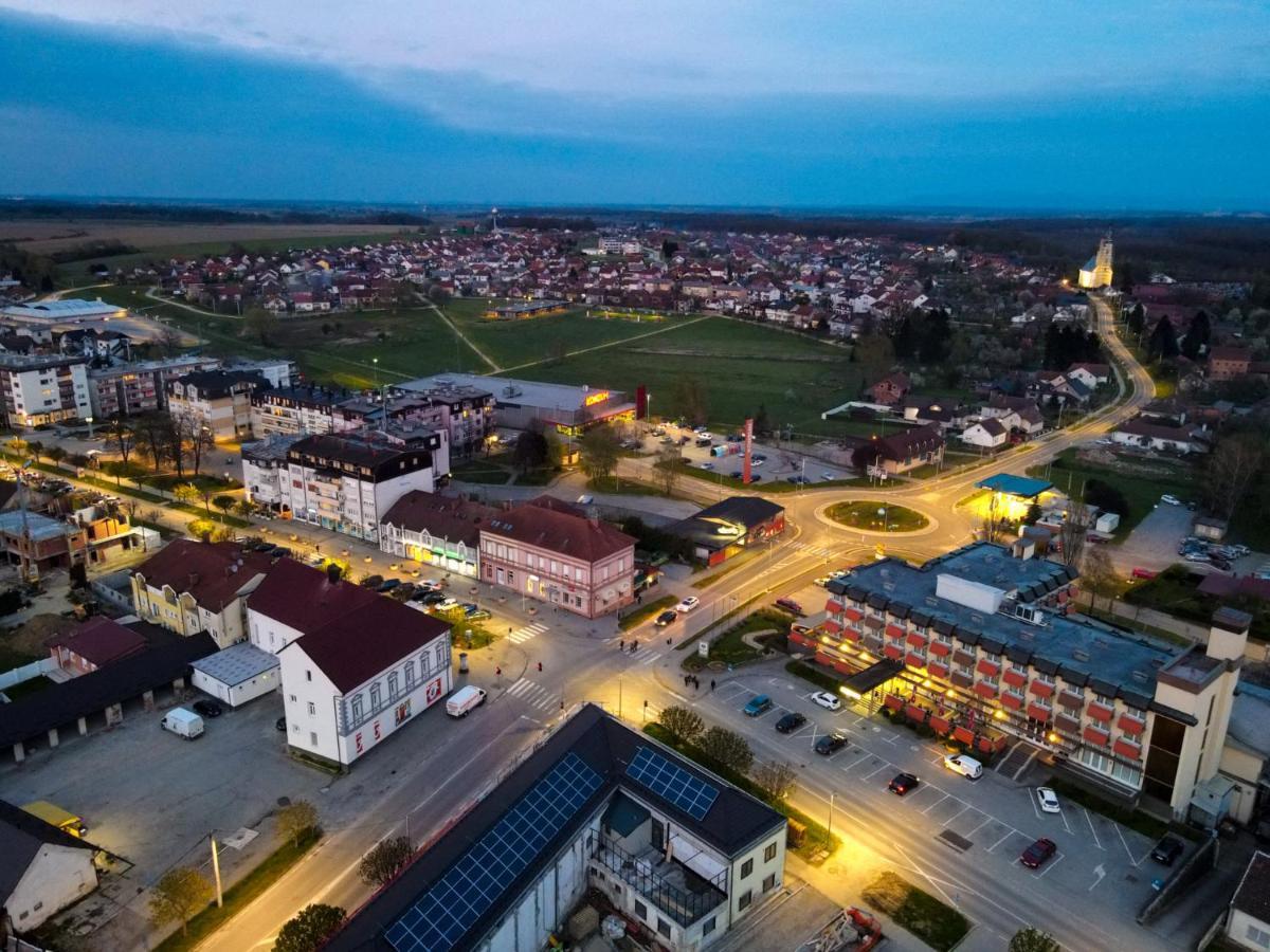 Hotel Garic Garesnica Eksteriør billede