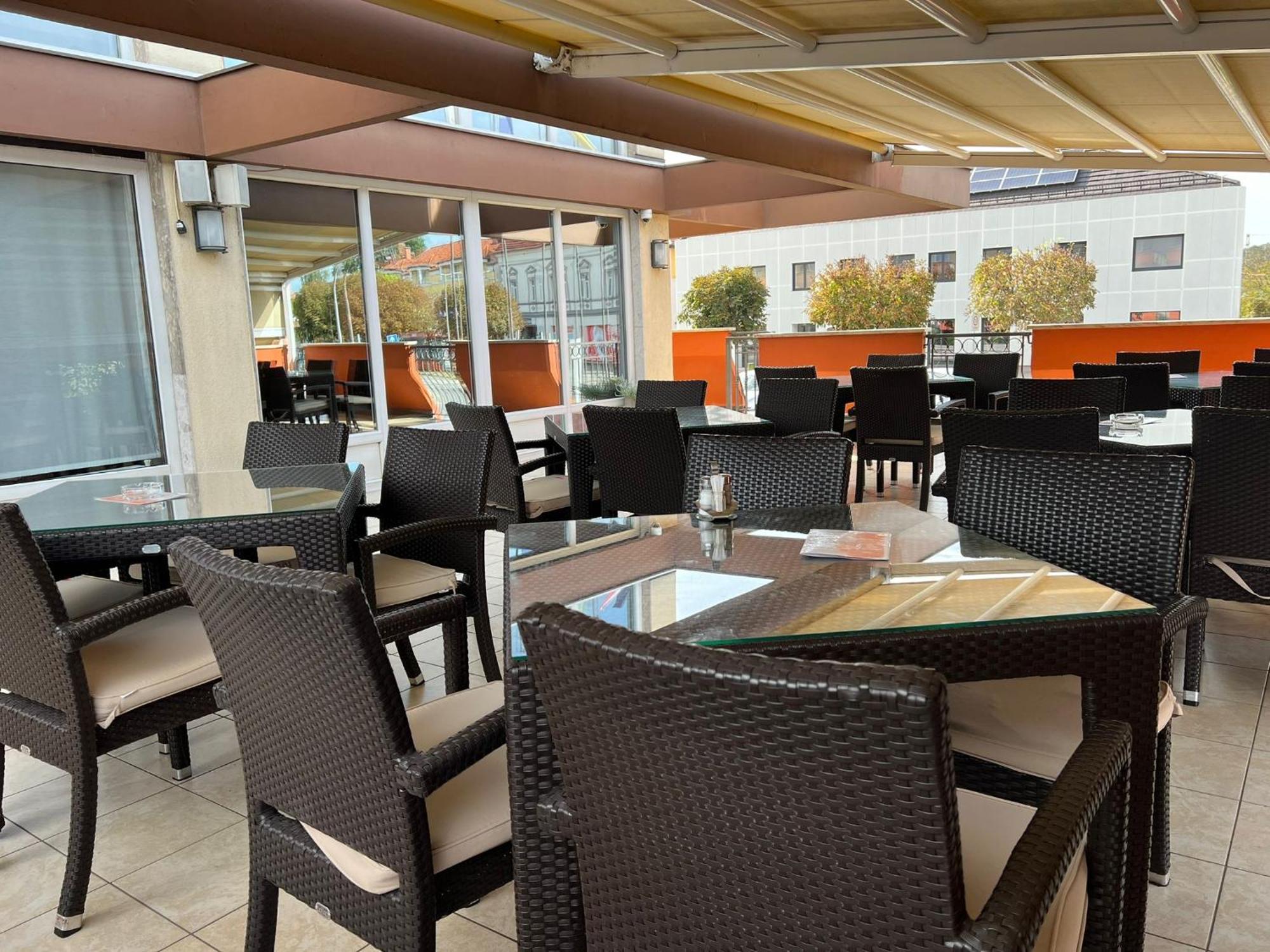 Hotel Garic Garesnica Eksteriør billede