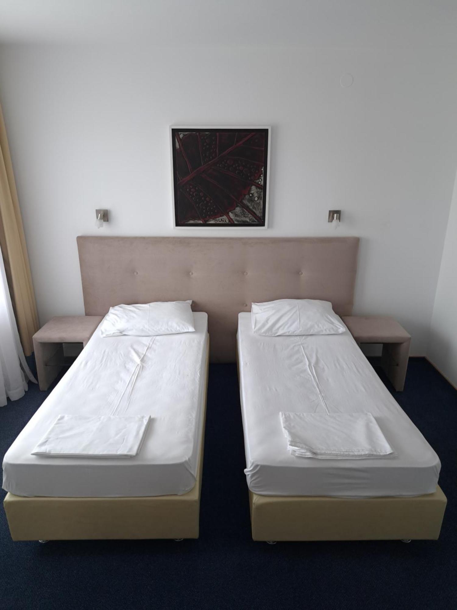 Hotel Garic Garesnica Eksteriør billede